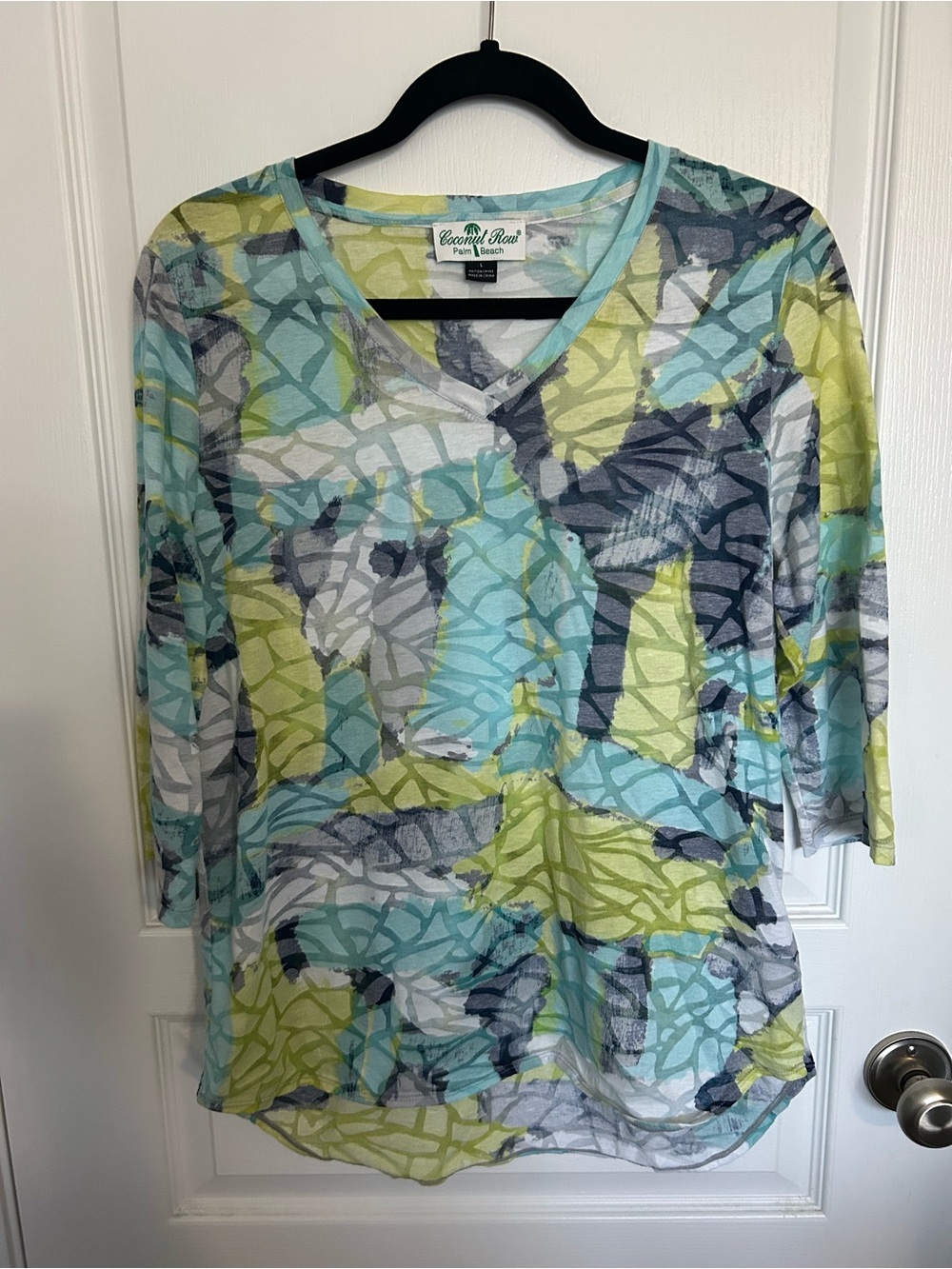 Coconut Row Printed V-Neck Long Sleeve Top - Blue Green Gray